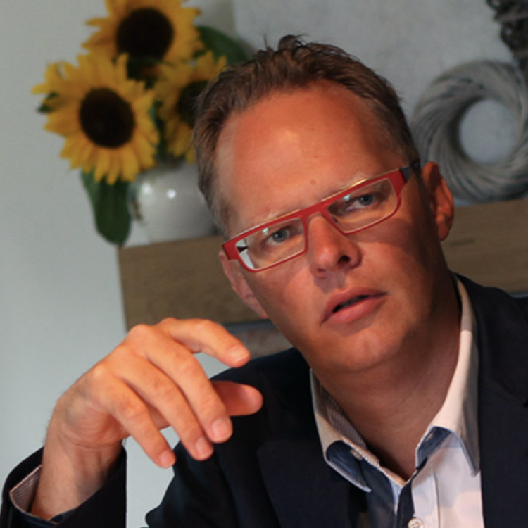 Chief Hospitality review Enrique Figee